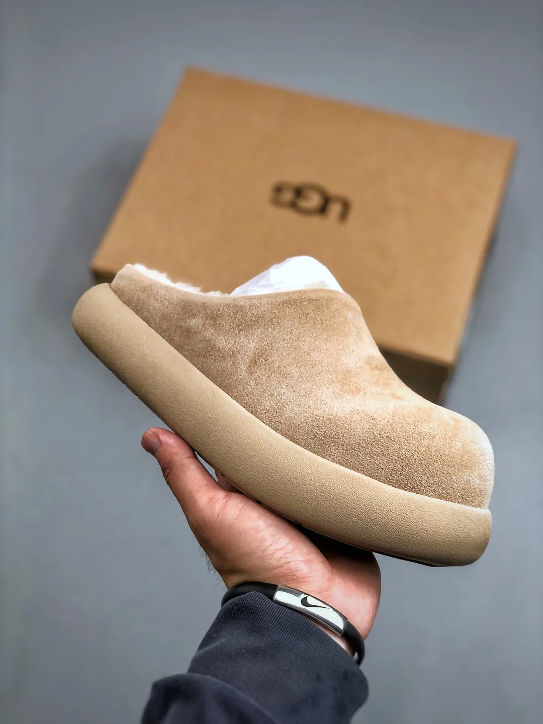 Local self-pickup 💰480 supports store release, the latest official revision and new style! The platform is exclusively for foreign trade UGG Tasman GTX winter neutral small potato snow shoes 1172790 Produced by the ten-year-old brand shoemaking OEM production line. Pay attention to every detail. Longfeng A-grade genuine sheep fur is integrated. Completely built in accordance with the ZP process. Size: 35-40